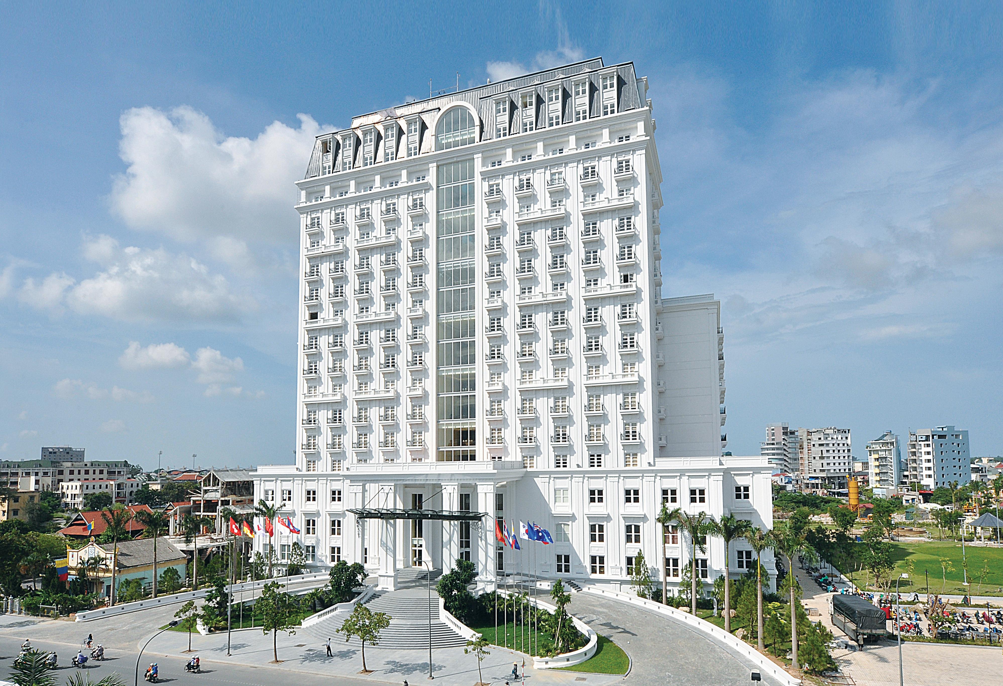 Indochine Palace Hotel Hue Buitenkant foto